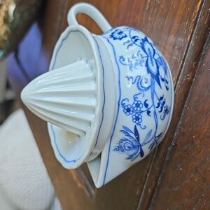 Blue Danube 2-piece juicer